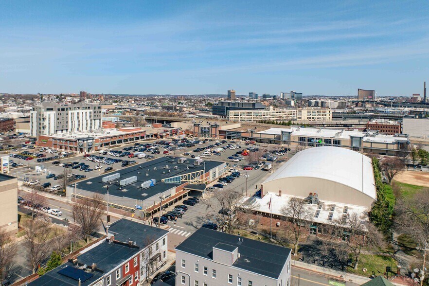 More Photos Of 14-22 McGrath Hwy, Somerville General Retail For Lease