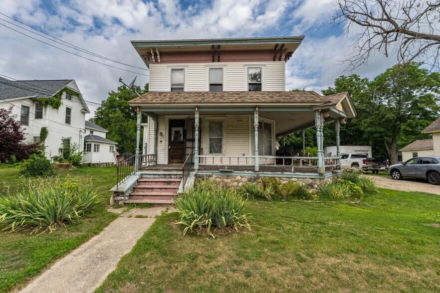 More Photos Of 206 W Delaware St, Decatur Apartments For Sale
