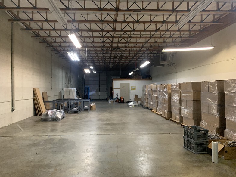 More Photos Of 850 W 1700 S, Salt Lake City Light Manufacturing For Lease