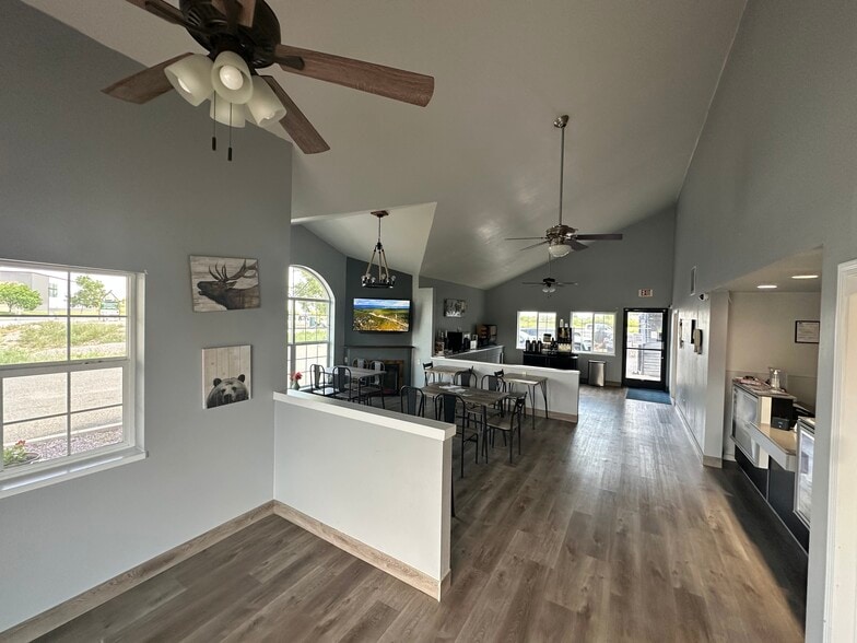 More Photos Of 20 Swenson Way, Dillon Hotel For Sale