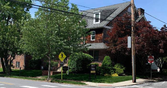 More Photos Of 230 N Monroe St, Media Office For Lease