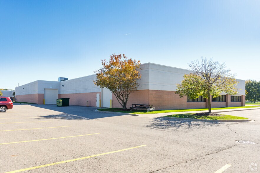 More Photos Of 400 W Morgan Rd, Ann Arbor Research And Development For Lease