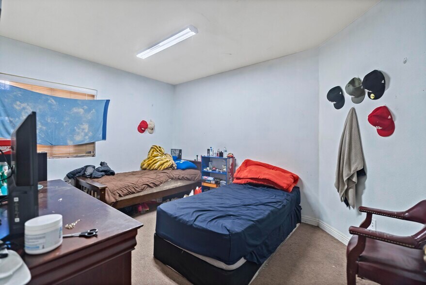 More Photos Of 2843 Meeker Ave, El Monte Freestanding For Sale