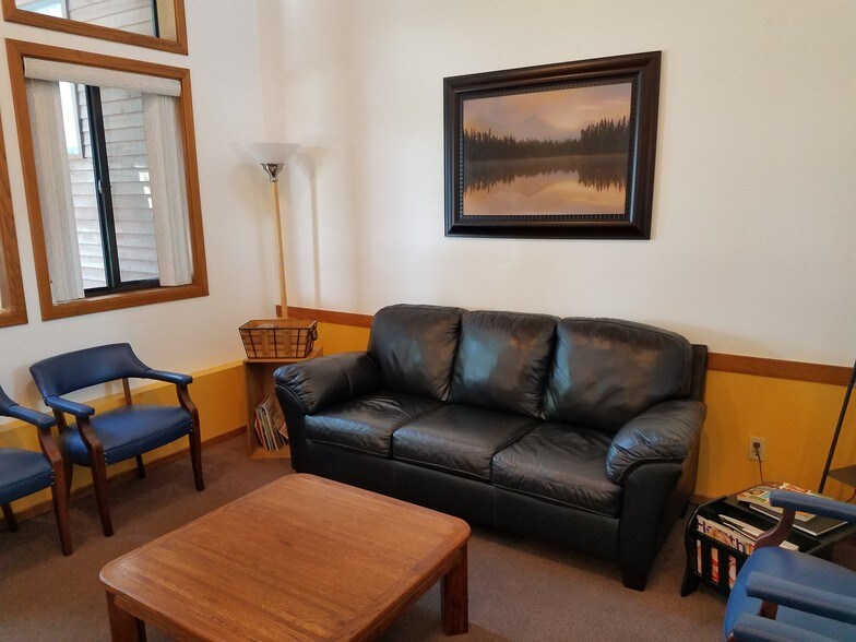 More Photos Of 3235 Main Ave, Durango Medical For Lease