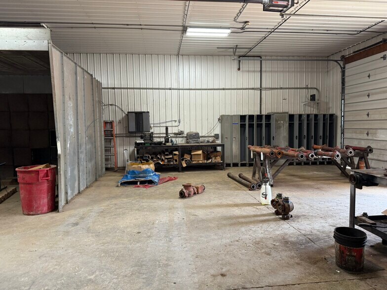 More Photos Of 46789 National Rd, St Clairsville Warehouse For Sale