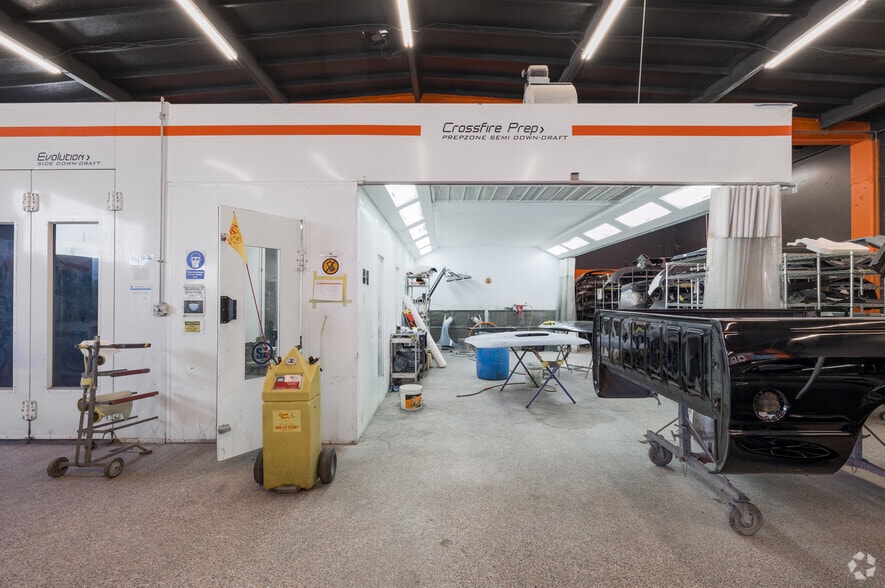 More Photos Of 115-117 E Gardena Blvd, Gardena Service For Lease