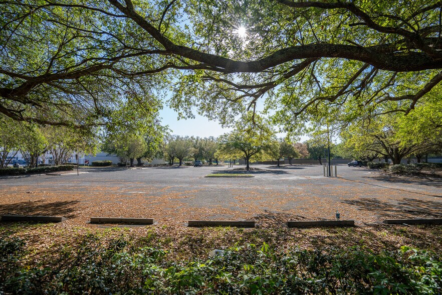 More Photos Of 0 Youngerman Ct, Jacksonville Land For Sale