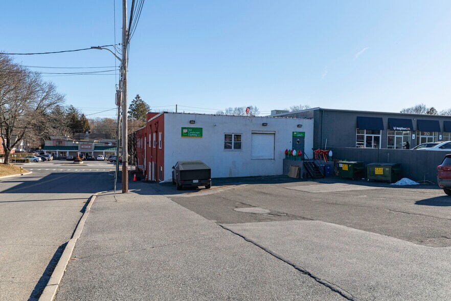More Photos Of 342 Lexington Ave, Mount Kisco Light Distribution For Lease