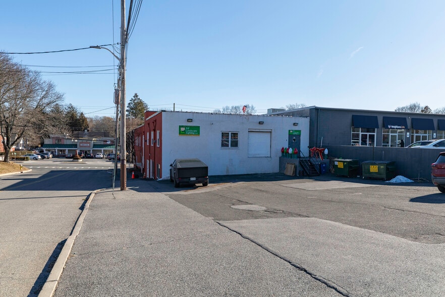 More Photos Of 342 Lexington Ave, Mount Kisco Light Distribution For Lease