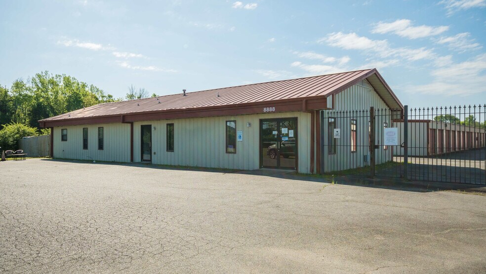 More Photos Of 8888 Faulkner Lake Rd, North Little Rock Self Storage For Sale