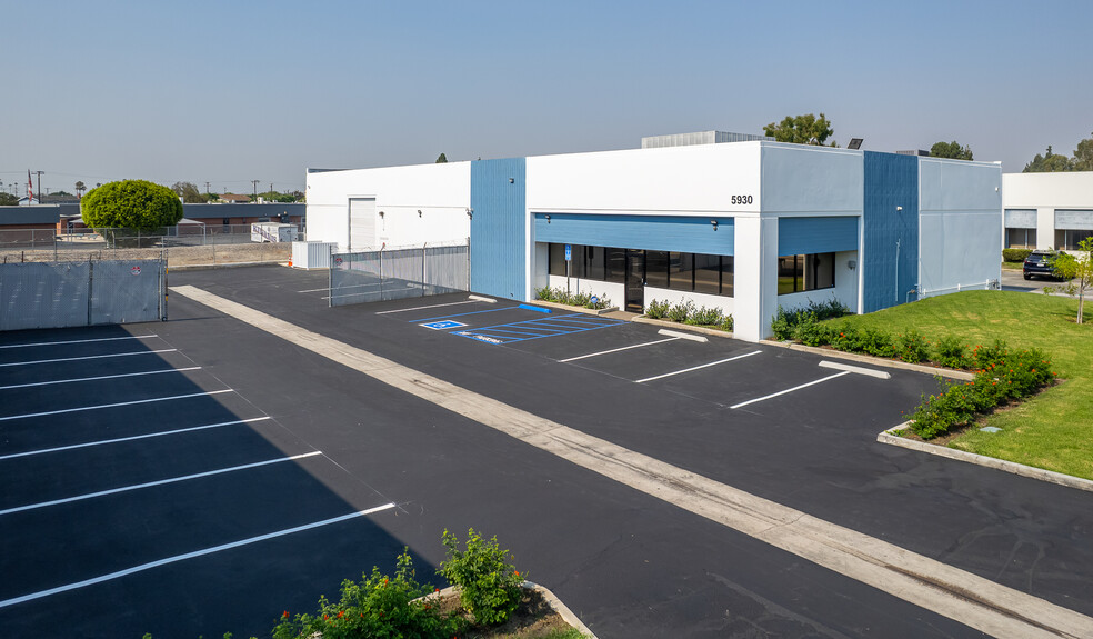 Primary Photo Of 5930 Lakeshore Dr, Cypress Manufacturing For Lease