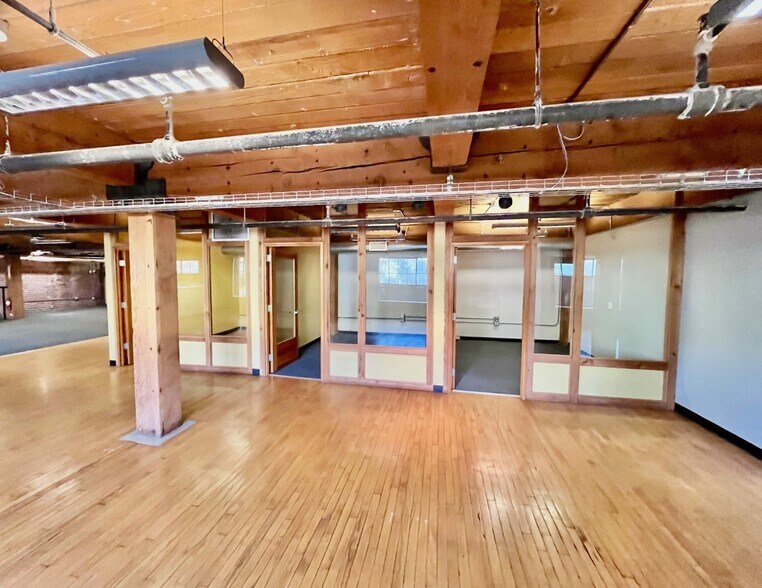 More Photos Of 1810-1812 Harrison St, San Francisco Loft Creative Space For Lease