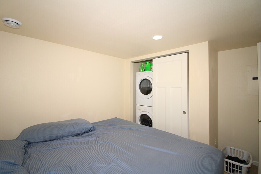 More Photos Of 11 S Main St S, Crosby Apartments For Sale
