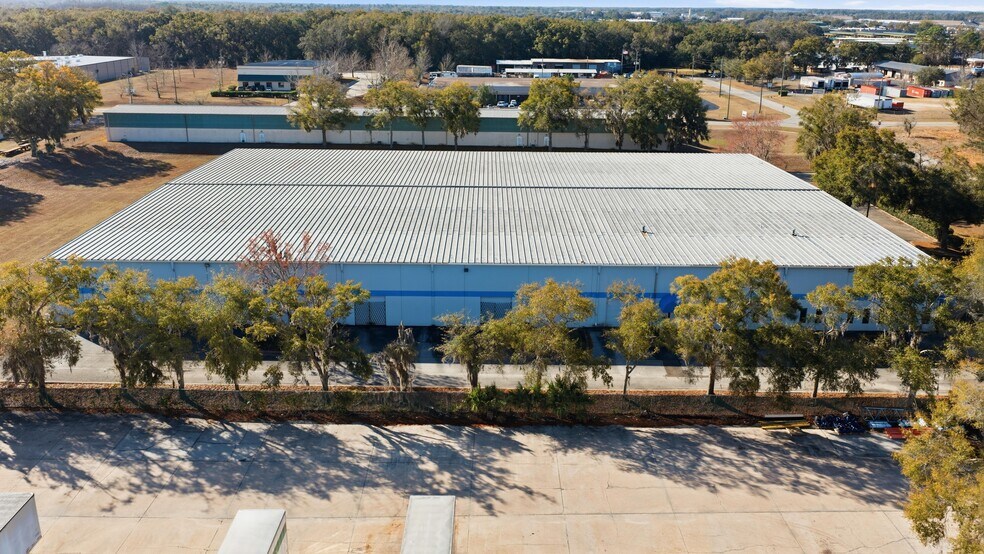 More Photos Of 451 SW 57th Ave, Ocala Distribution For Lease