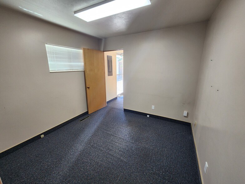 More Photos Of 520 3rd St, Idaho Falls Office For Sale