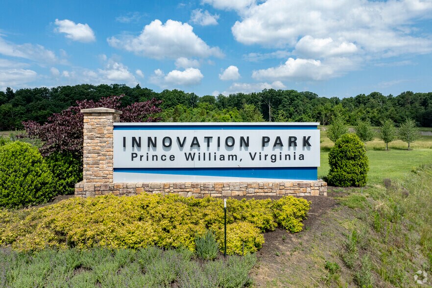 More Photos Of 11501 University Blvd, Manassas Unknown For Lease