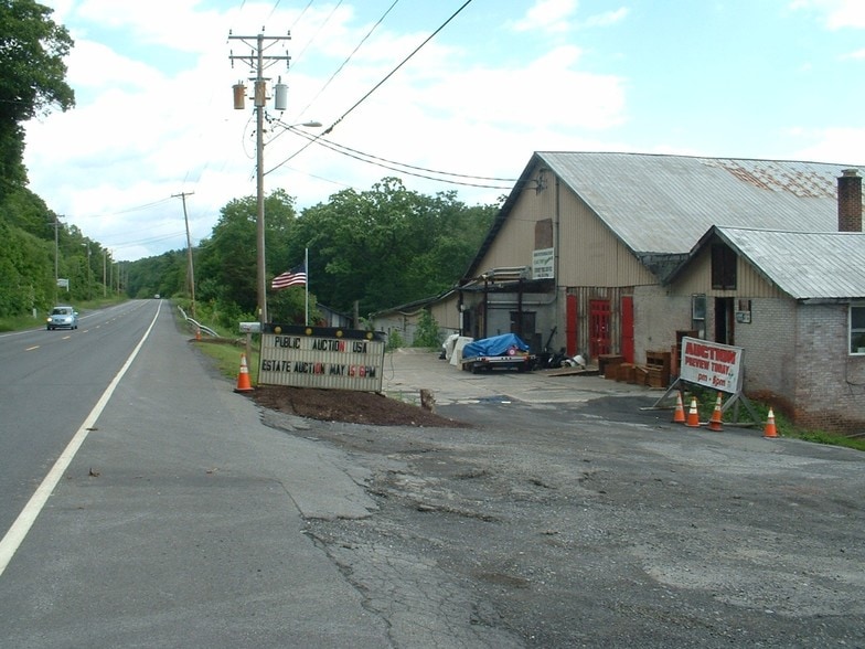 2574 Route 9W, Saugerties, NY 12477 Warehouse For Sale