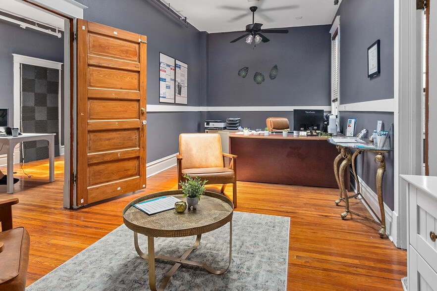 More Photos Of 112 W Indiana Ave, Deland Office For Lease