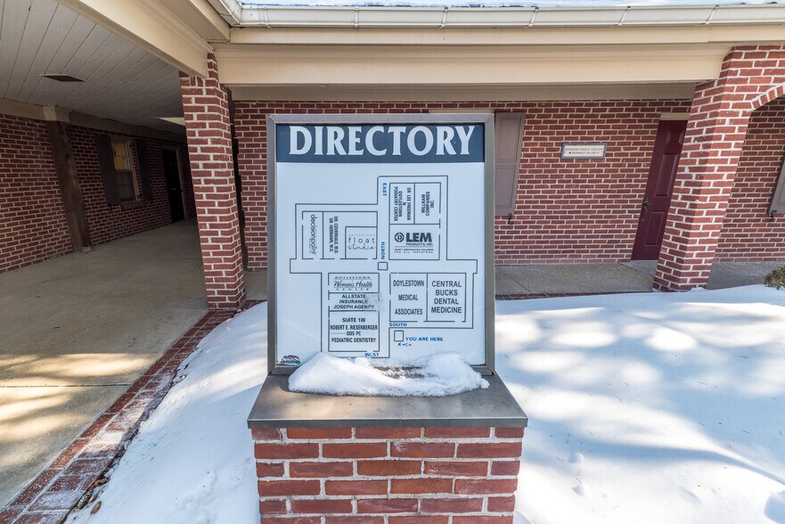 More Photos Of 301 S Main St, Doylestown Medical For Sale