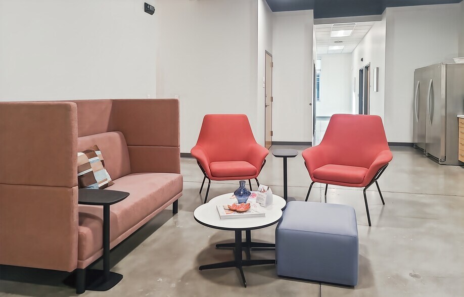 More Photos Of 12709 E Mirabeau Pky, Spokane Valley Coworking Space