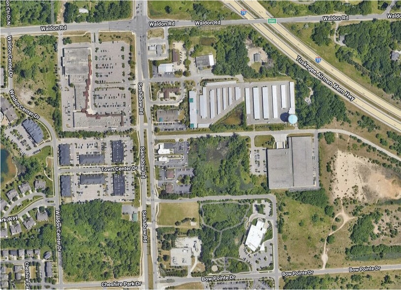 More Photos Of 5600 Bow Pointe Dr, Village of Clarkston Warehouse For Sale