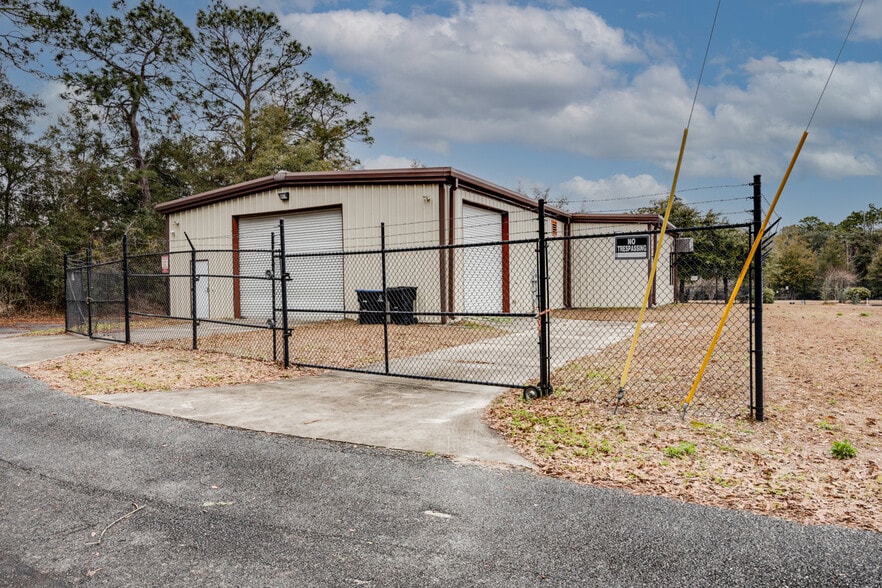 More Photos Of 4770 Shelfer Rd, Tallahassee Warehouse For Sale