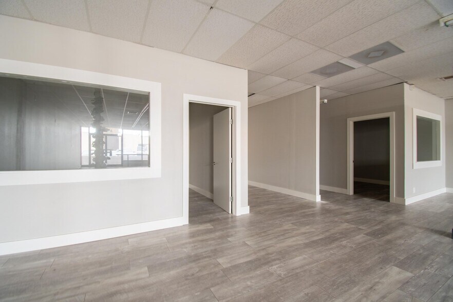 More Photos Of 6000-6064 Ingram Rd, San Antonio Unknown For Lease