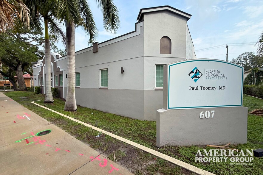 More Photos Of 607 Manatee Ave E, Bradenton Medical For Lease
