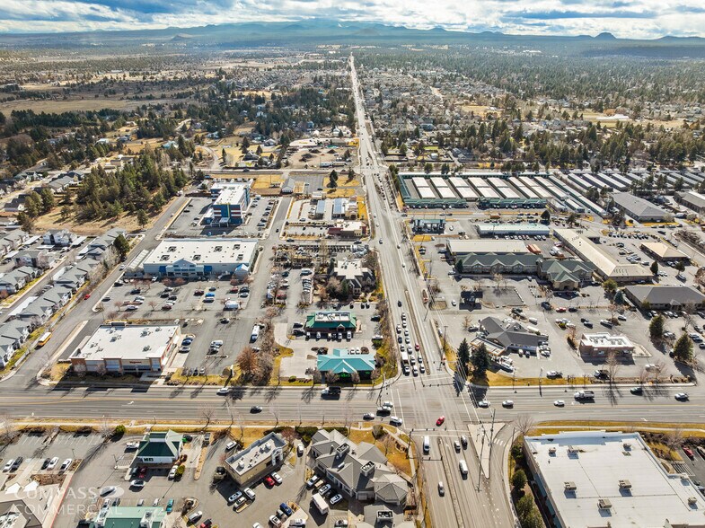 More Photos Of 62080 NE 27th St, Bend Restaurant For Sale