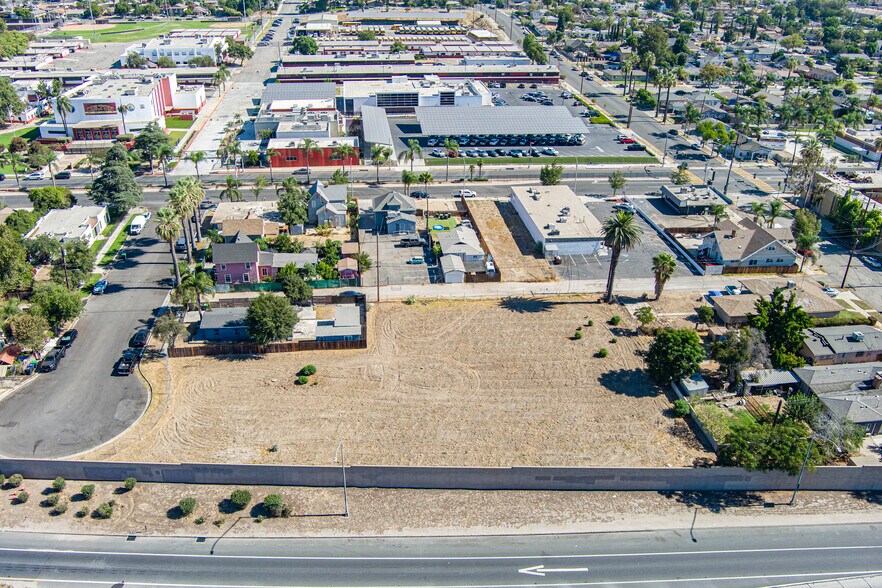 More Photos Of 100 2nd St, Colton Land For Sale