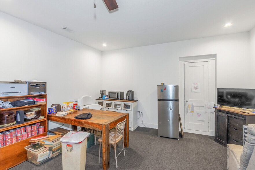 More Photos Of 1494 Washington Rd, Thomson General Retail For Sale