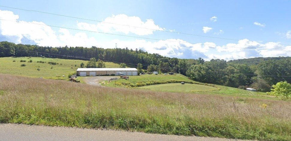 More Photos Of 1802 Woodland Ave, Punxsutawney Warehouse For Sale