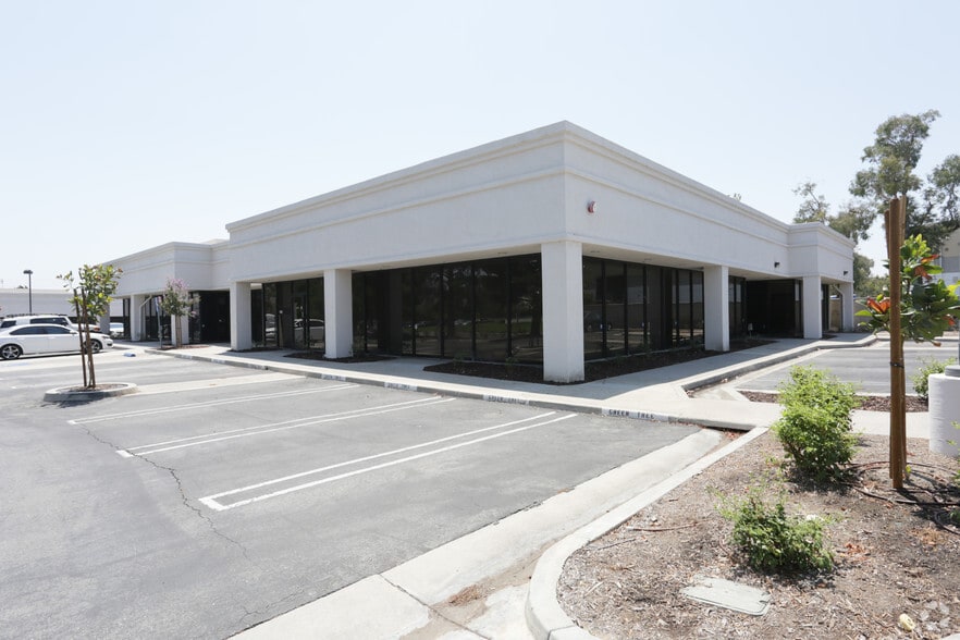 More Photos Of 10300 4th St, Rancho Cucamonga Unknown For Lease