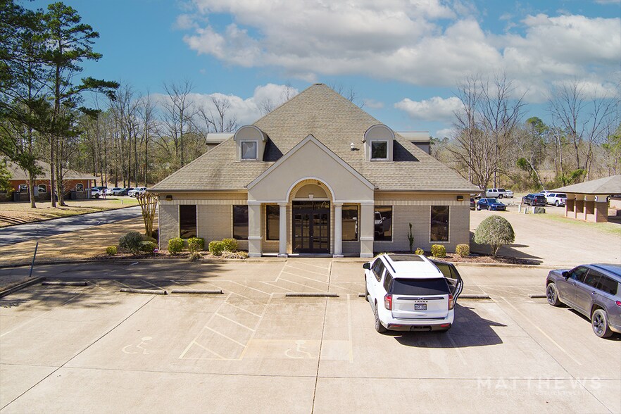 More Photos Of 2906 Cypress Rd, Arkadelphia Office For Lease