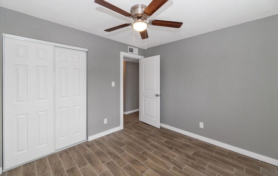 More Photos Of 1747 E Virginia Ave, Phoenix Apartments For Sale