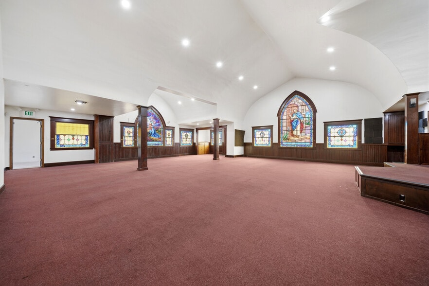 More Photos Of 1101 W Florence Ave, Los Angeles Religious Facility For Sale