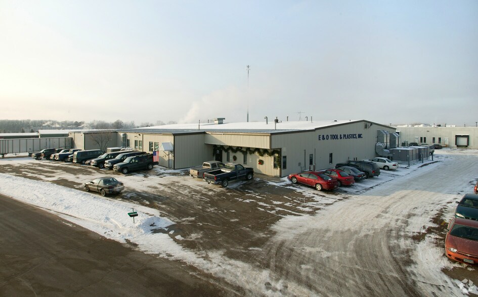 More Photos Of 19178 Industrial Blvd NW, Elk River Manufacturing For Sale