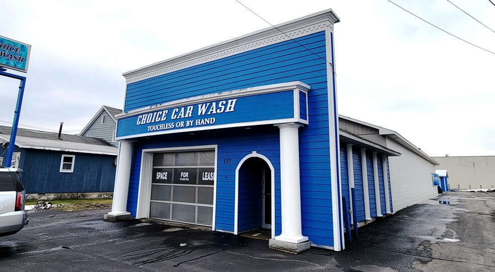 Primary Photo Of 137 Genesee St, Oneida Carwash For Lease