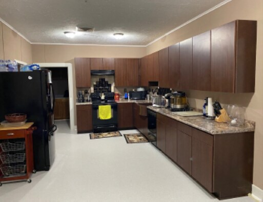 More Photos Of 195 James Carlow Dr, New Boston Office For Sale