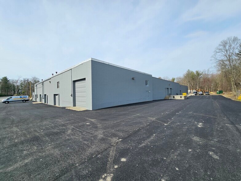 More Photos Of 148 Rangeway Rd, North Billerica Warehouse For Lease