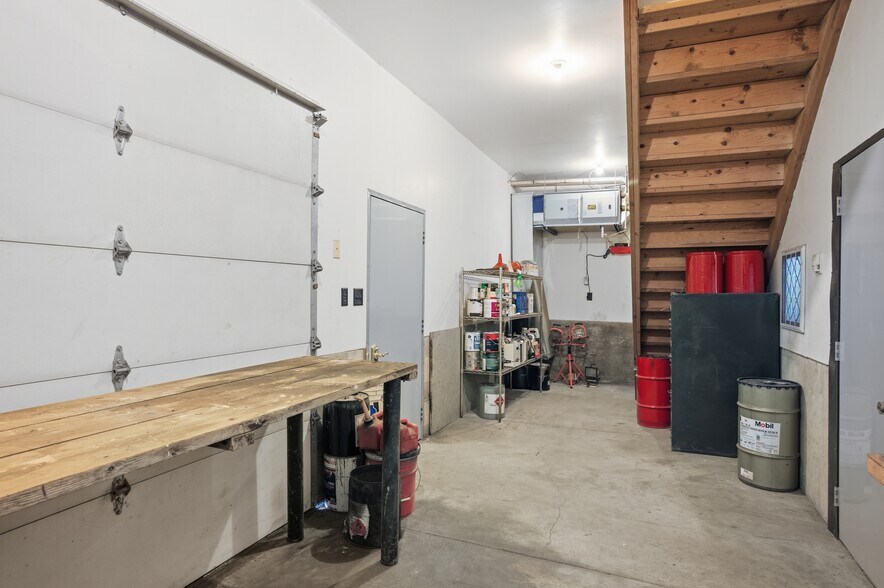 More Photos Of 4182 Highway 23, Wisconsin Dells Manufacturing For Sale