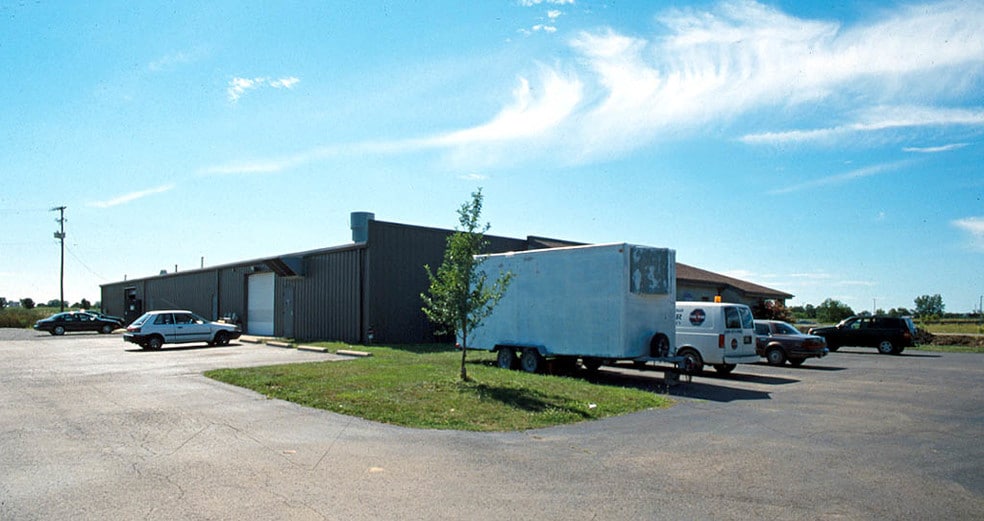 More Photos Of 6129 Enterprise Pky, Grove City Warehouse For Lease