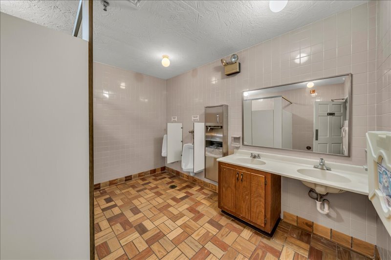 More Photos Of 201 Oakdale Rd, Johnson City General Retail For Sale