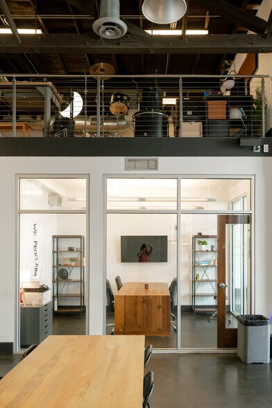 More Photos Of 1613 N Franklin St, Tampa General Retail For Lease