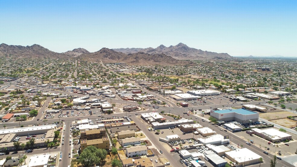 More Photos Of 9111 N 7th St, Phoenix Freestanding For Sale