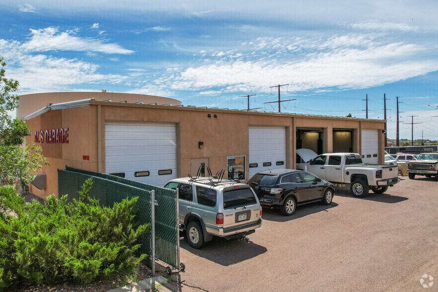 More Photos Of 10755-10759 Maltese Pt, Peyton Warehouse For Sale