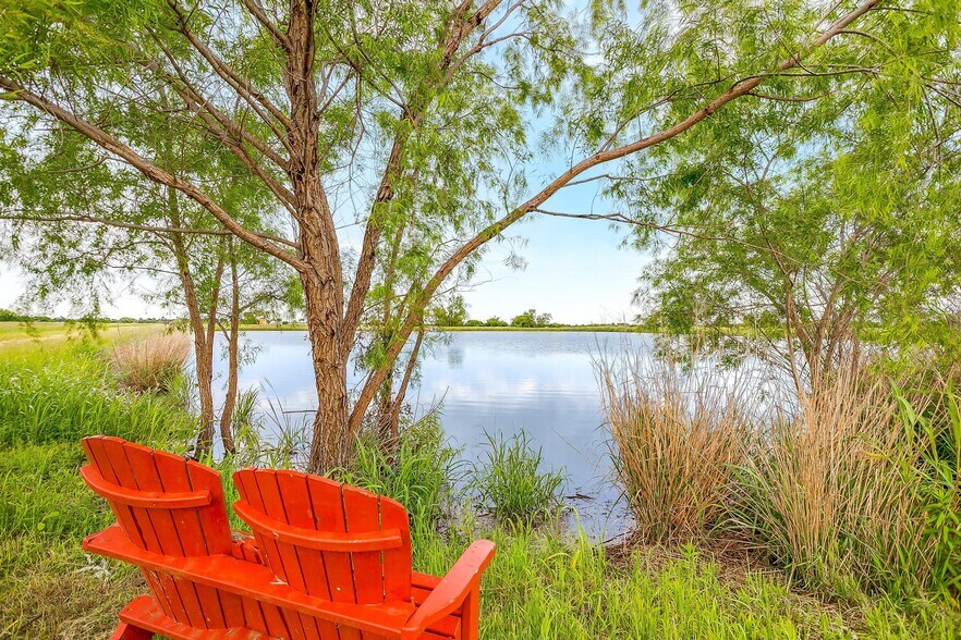 More Photos Of 2848 TX-81, Itasca Land For Sale