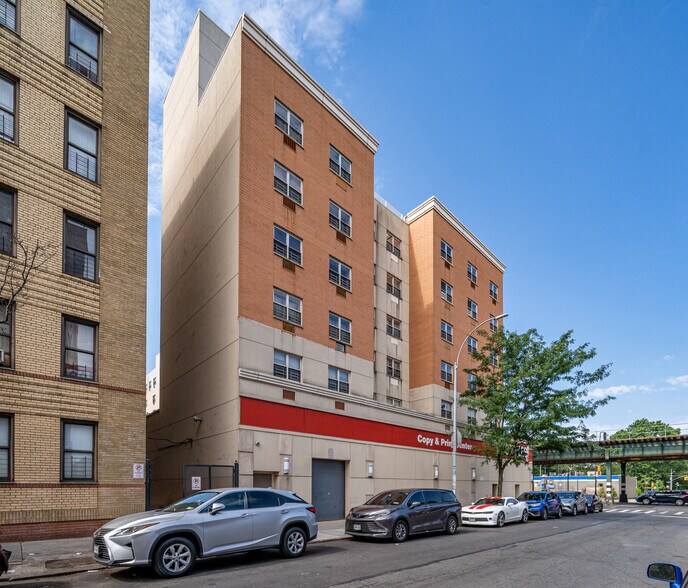 More Photos Of 2040-2060 White Plains Rd, Bronx Apartments For Lease