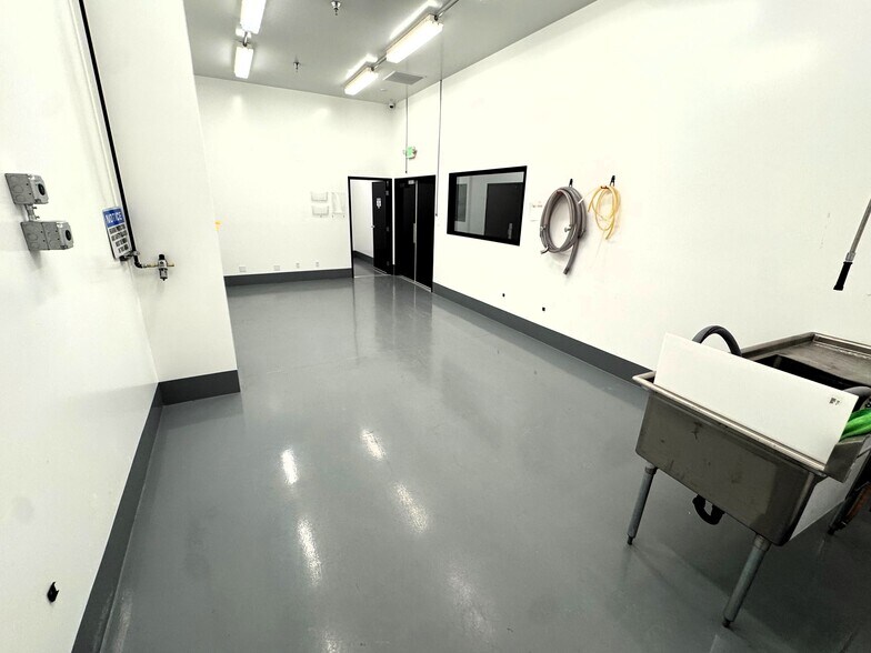 More Photos Of 3585 N Del Sol, Palm Springs Unknown For Lease