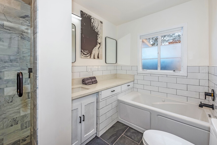 More Photos Of 208 S Voluntario St, Santa Barbara Apartments For Sale